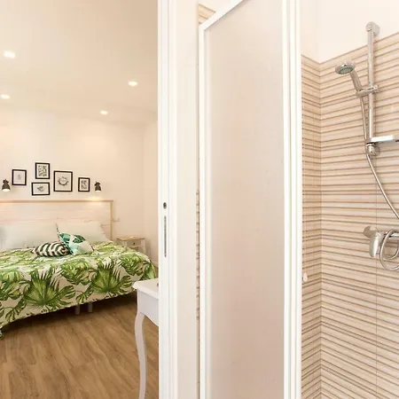 Holidays Guest house 3*